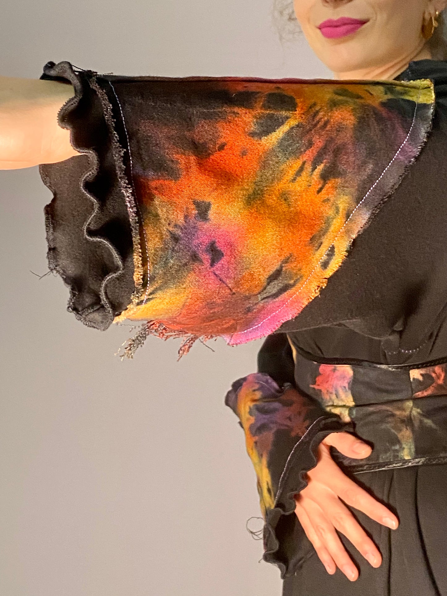 SUDADERA TIEDYE CON CORSÉ